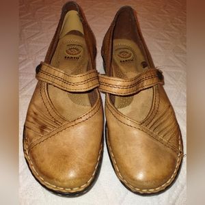Earth Spirit Gelron 2000 Women's size 7 Leather Mary Jane Casual Shoes